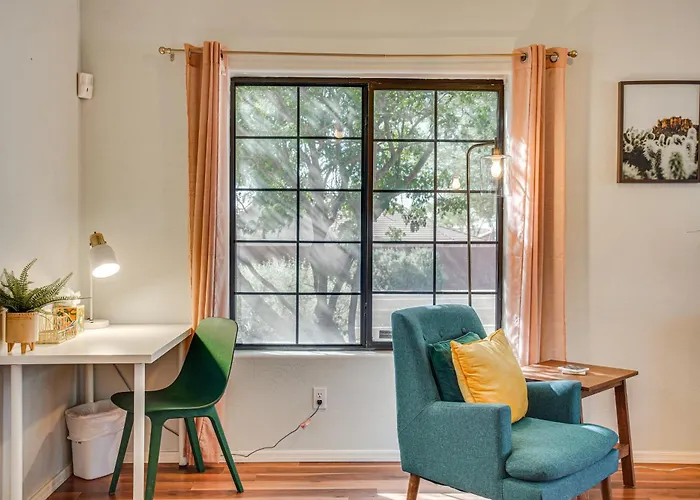 Pet-friendly Snowbird Haven W/ Pool In Ferienhaus